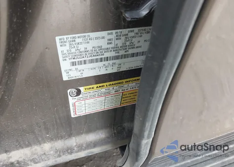 2018 Ford Expedition Limited из США, поврежденный, VIN 1FMJU2AT2JEA64330